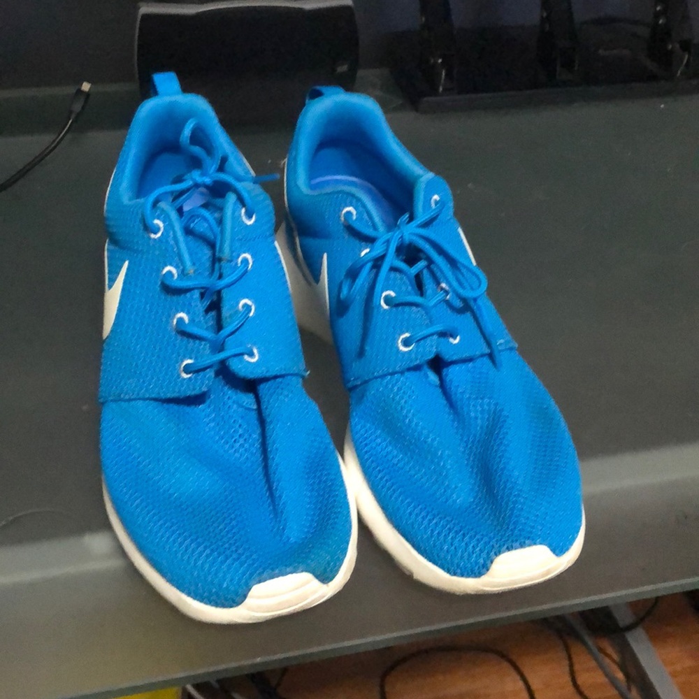 Nike Roshe Run - image 1